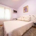 Gorgeous Home In Lisicic