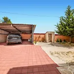 Gorgeous Home In Lisicic *